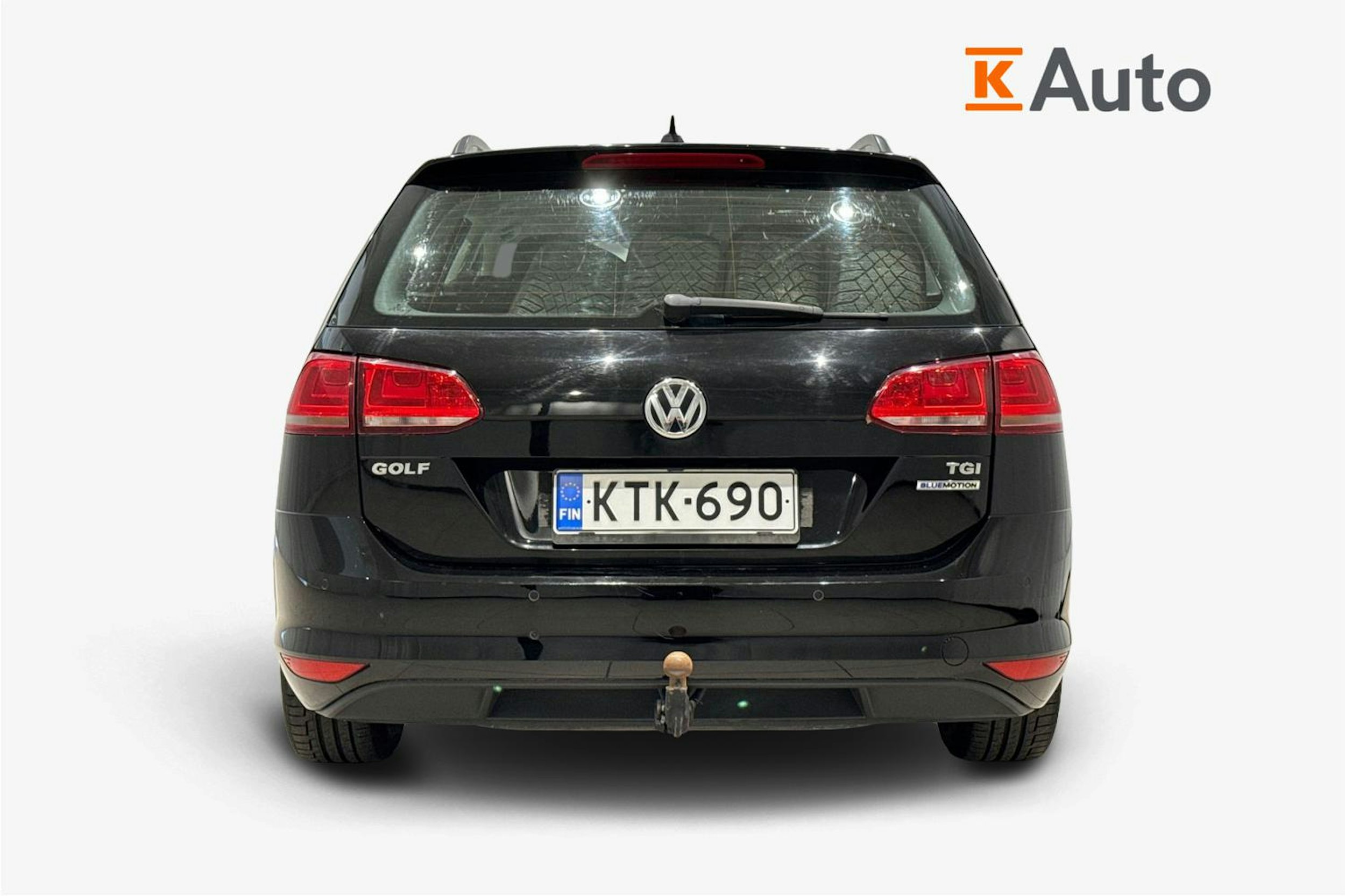 musta Volkswagen Golf 2015 kuva 3.