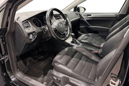 musta Volkswagen Golf 2015 kuva 7.