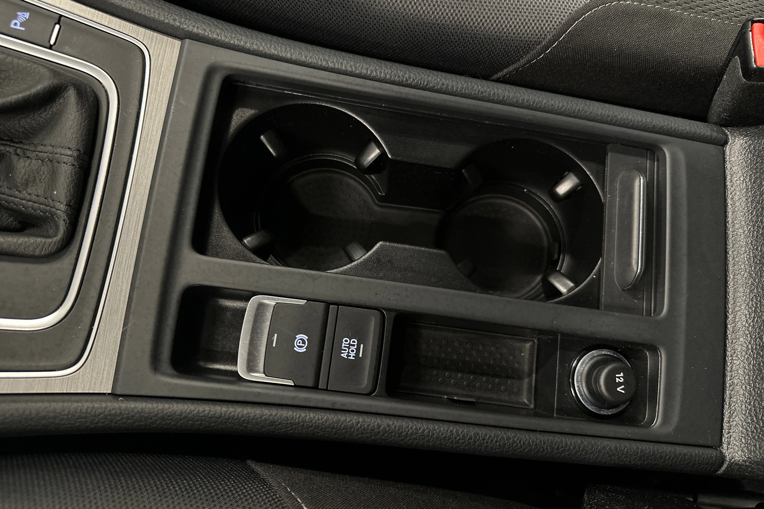 musta Volkswagen Golf 2015 kuva 25.