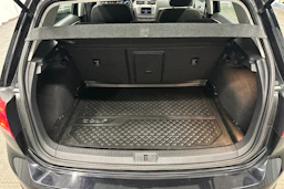 musta Volkswagen Golf 2015 kuva 26.