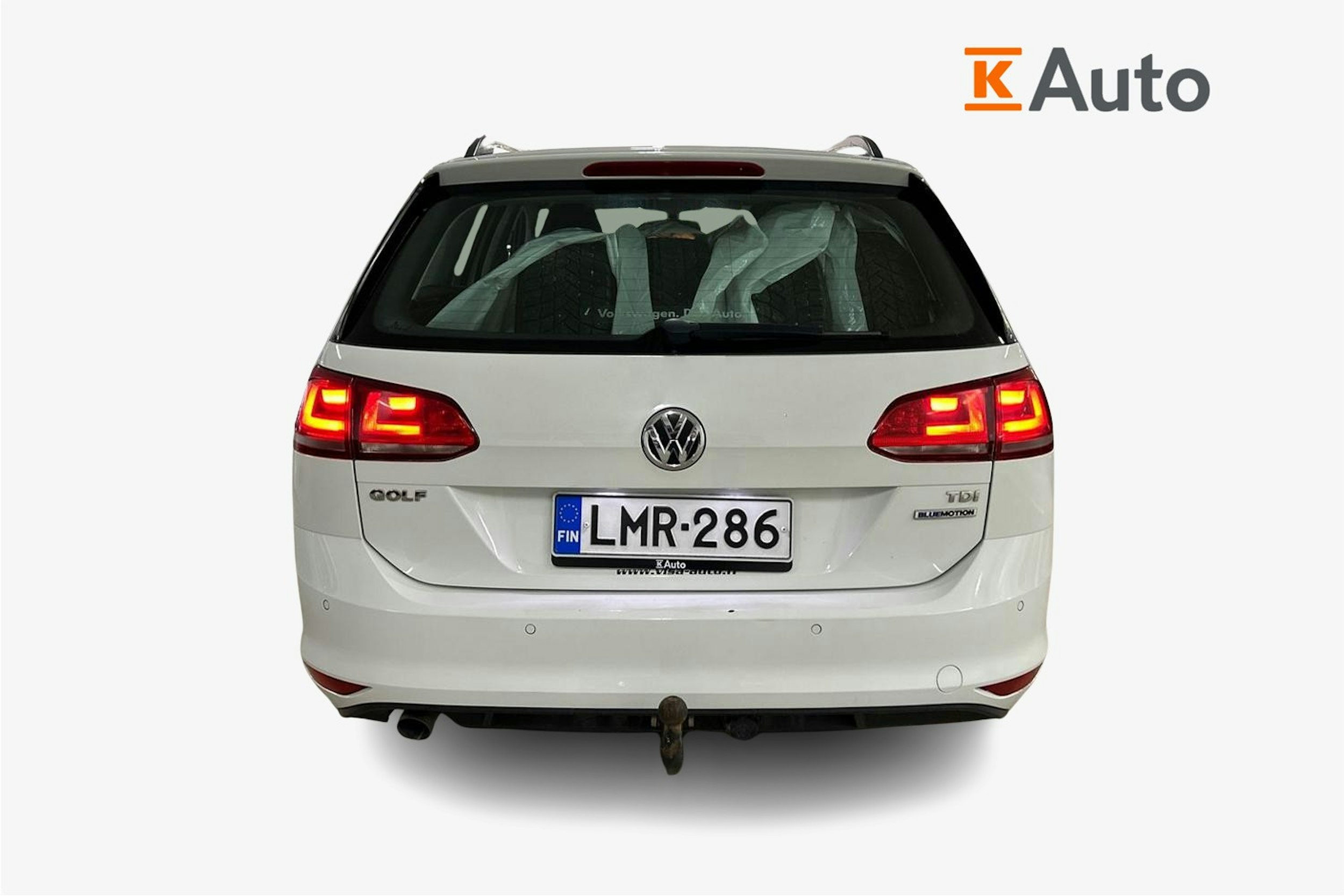 valkoinen Volkswagen Golf 2015 kuva 3.