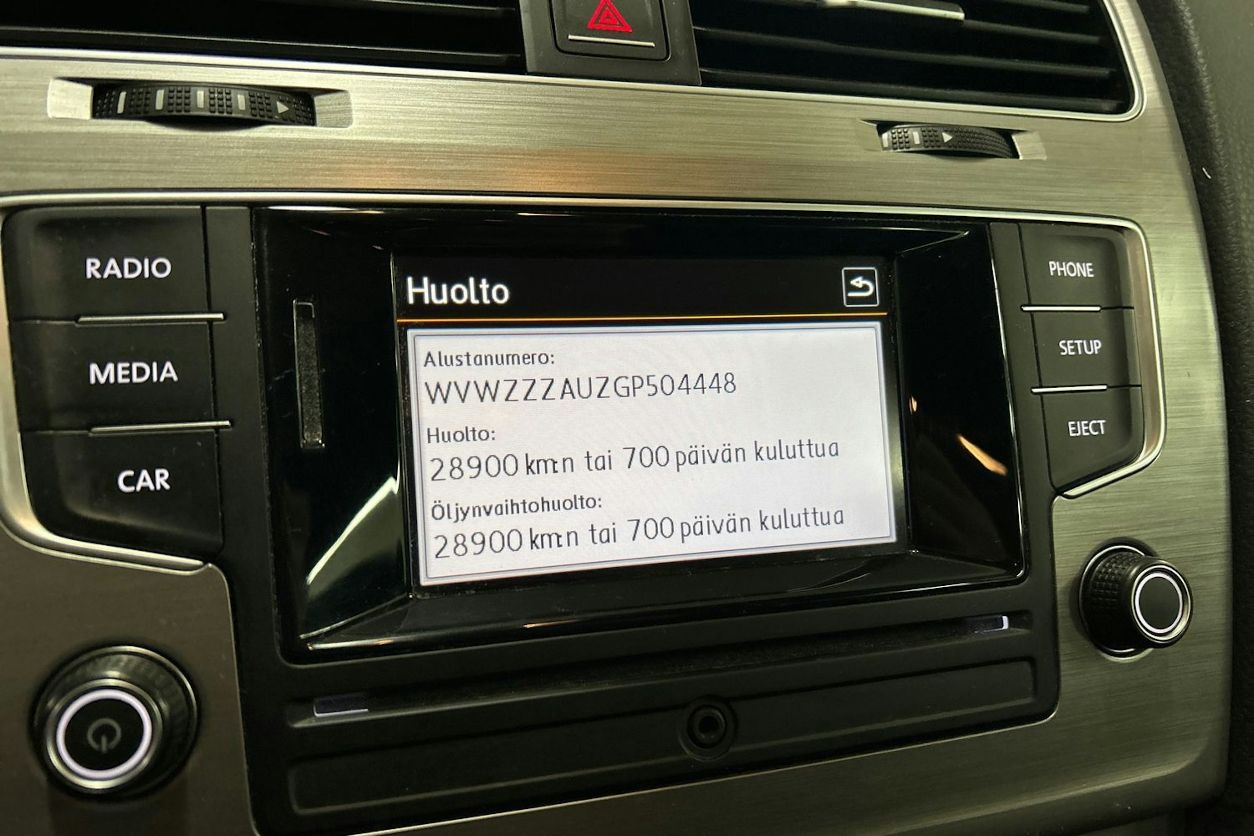 valkoinen Volkswagen Golf 2015 kuva 18.