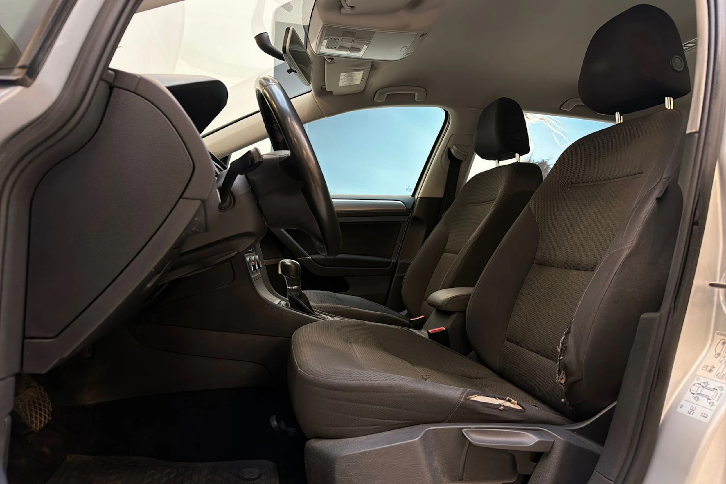 Hopea Volkswagen GOLF 2015 kuva 12.