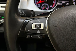 Hopea Volkswagen GOLF 2015 kuva 14.