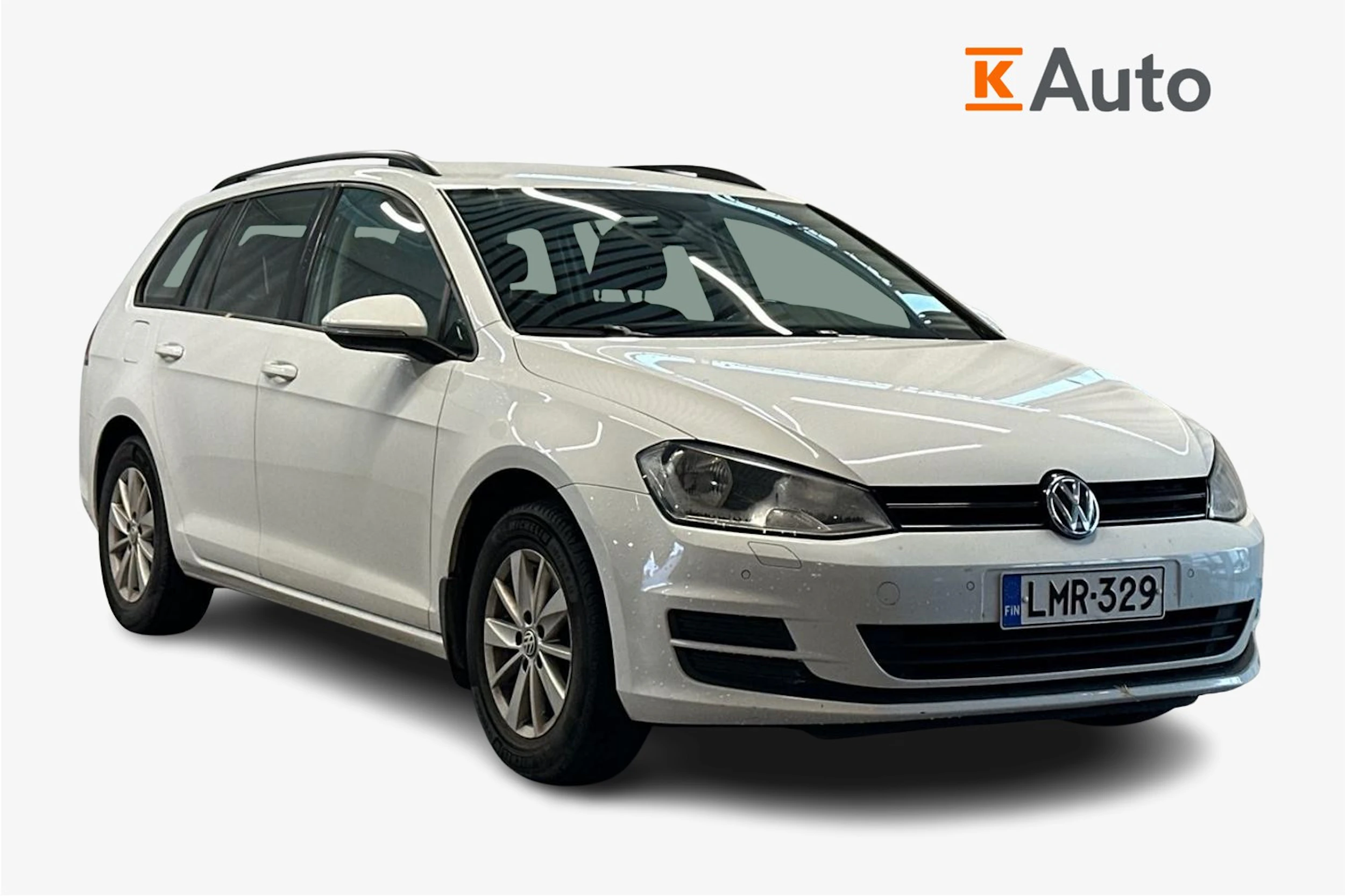 valkoinen Volkswagen Golf 2015 kuva 1.