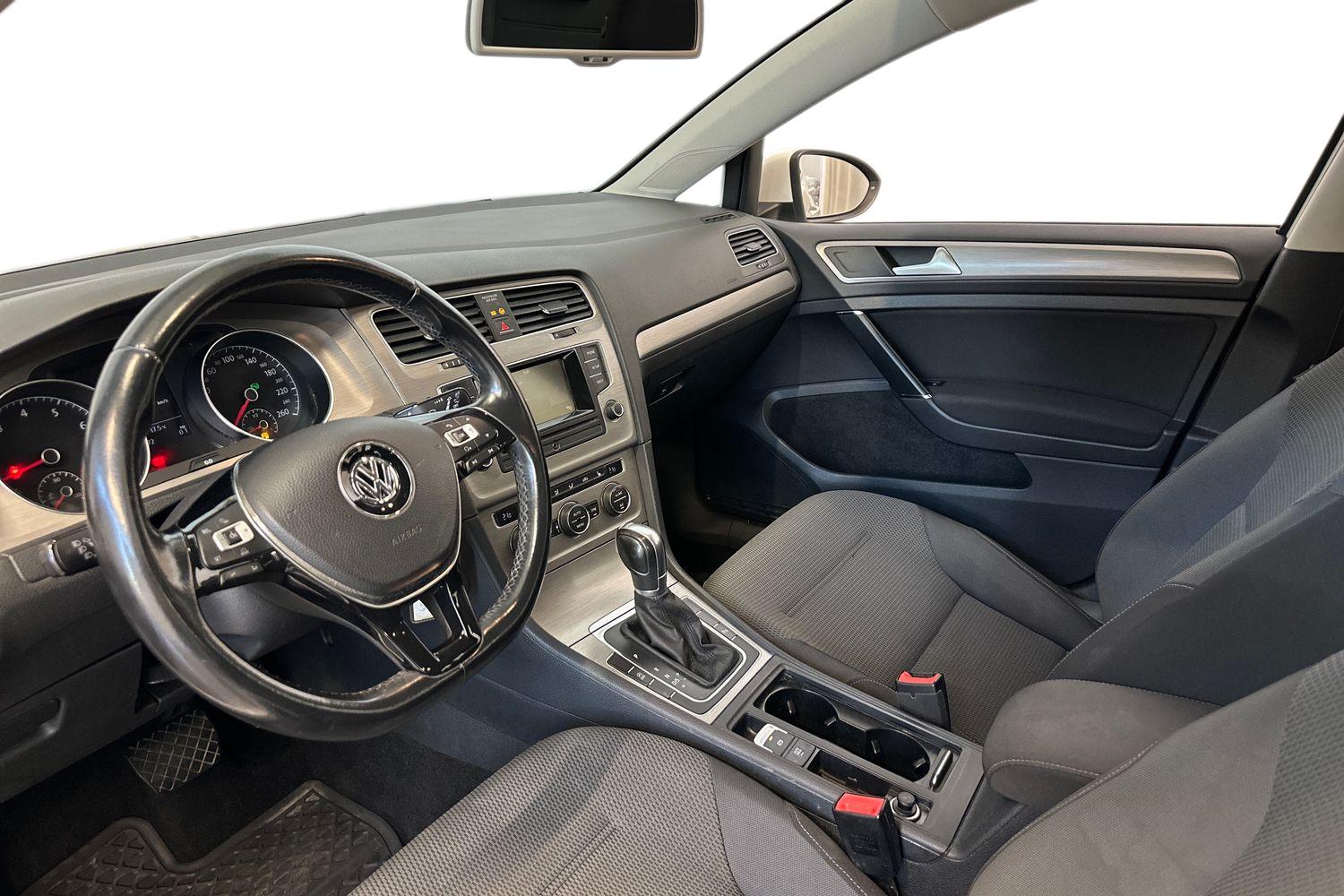 Volkswagen Golf 2015, photo 6/28