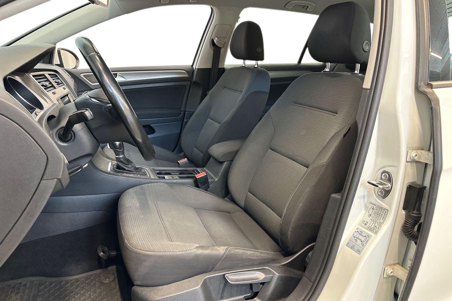 Volkswagen Golf 2015, photo 7/28