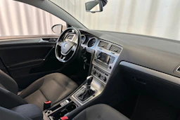 valkoinen Volkswagen Golf 2015 kuva 12.