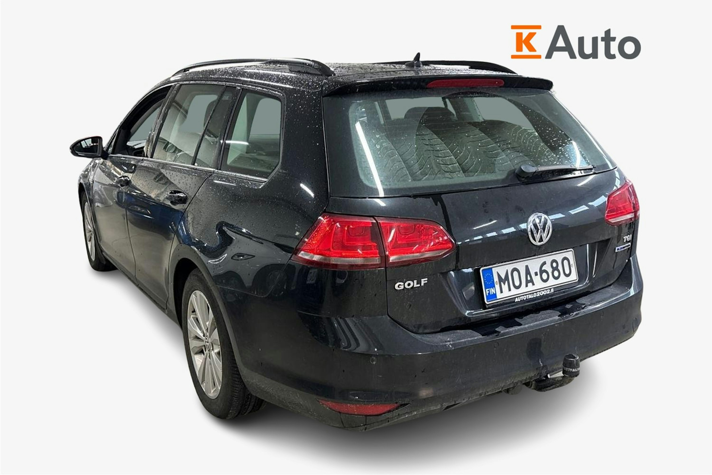 Musta Volkswagen GOLF 2015 kuva 2.