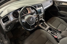 Musta Volkswagen GOLF 2015 kuva 3.