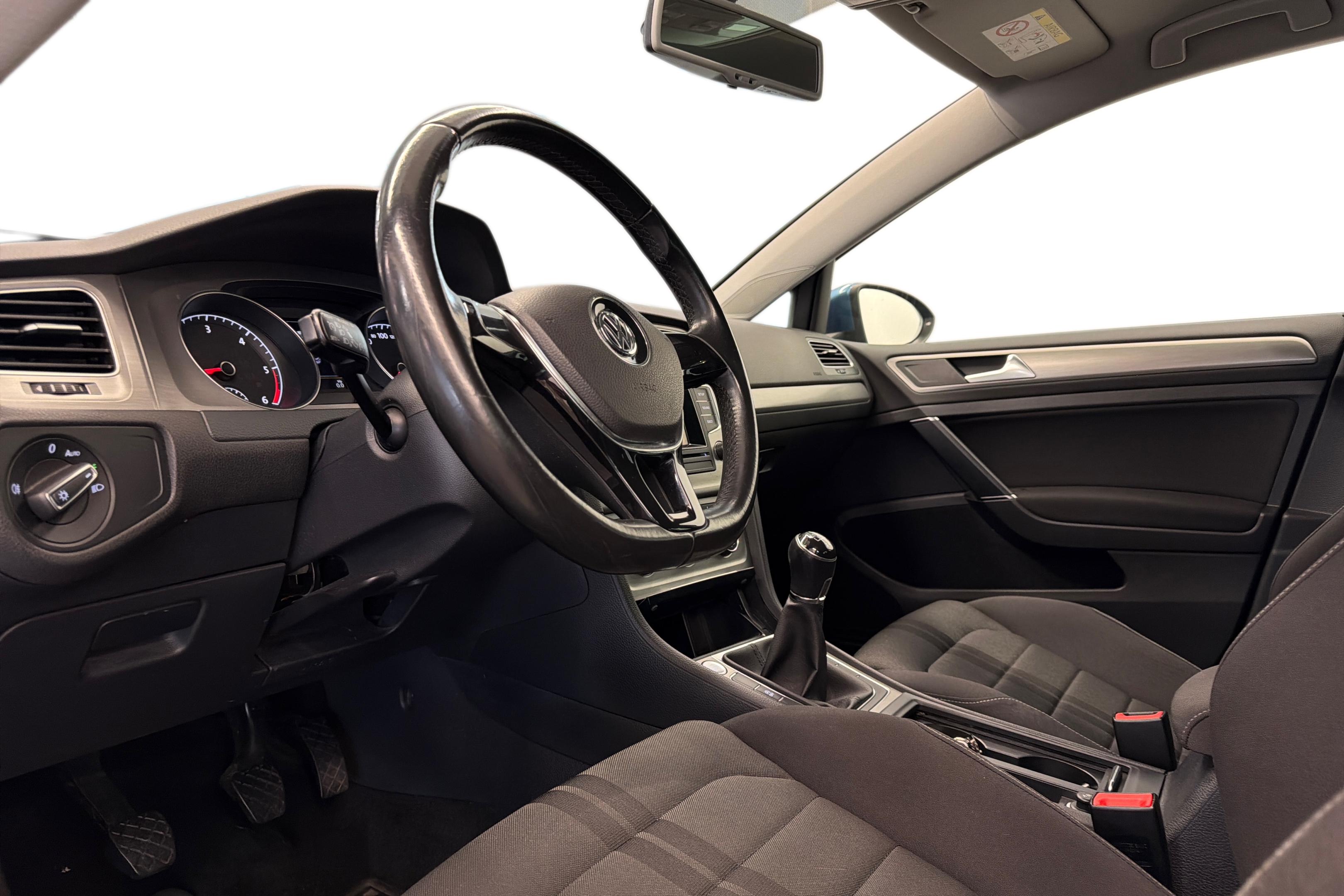 Volkswagen Golf 2015, kuva 6/21