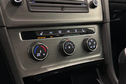 Sininen Volkswagen GOLF 2015 kuva 18.