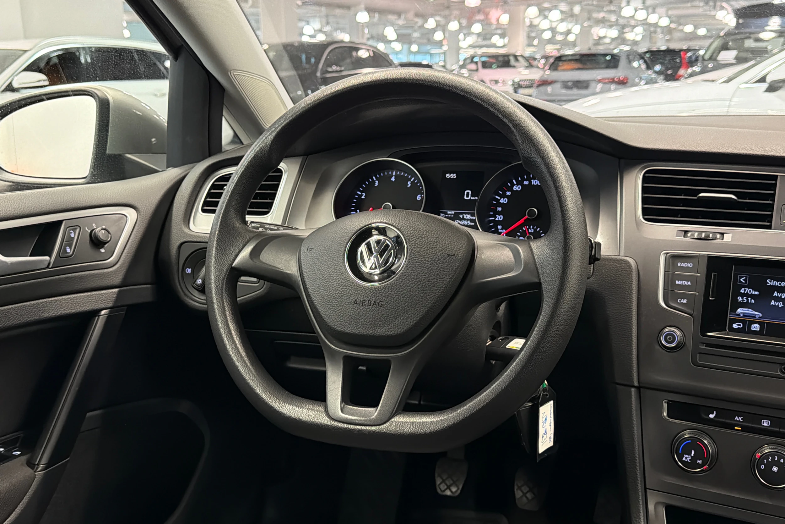 harmaa Volkswagen Golf 2015 kuva 12.