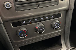 harmaa Volkswagen Golf 2015 kuva 16.