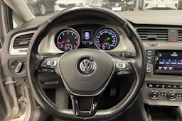 harmaa Volkswagen Golf 2015 kuva 11.