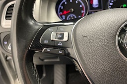 harmaa Volkswagen Golf 2015 kuva 13.