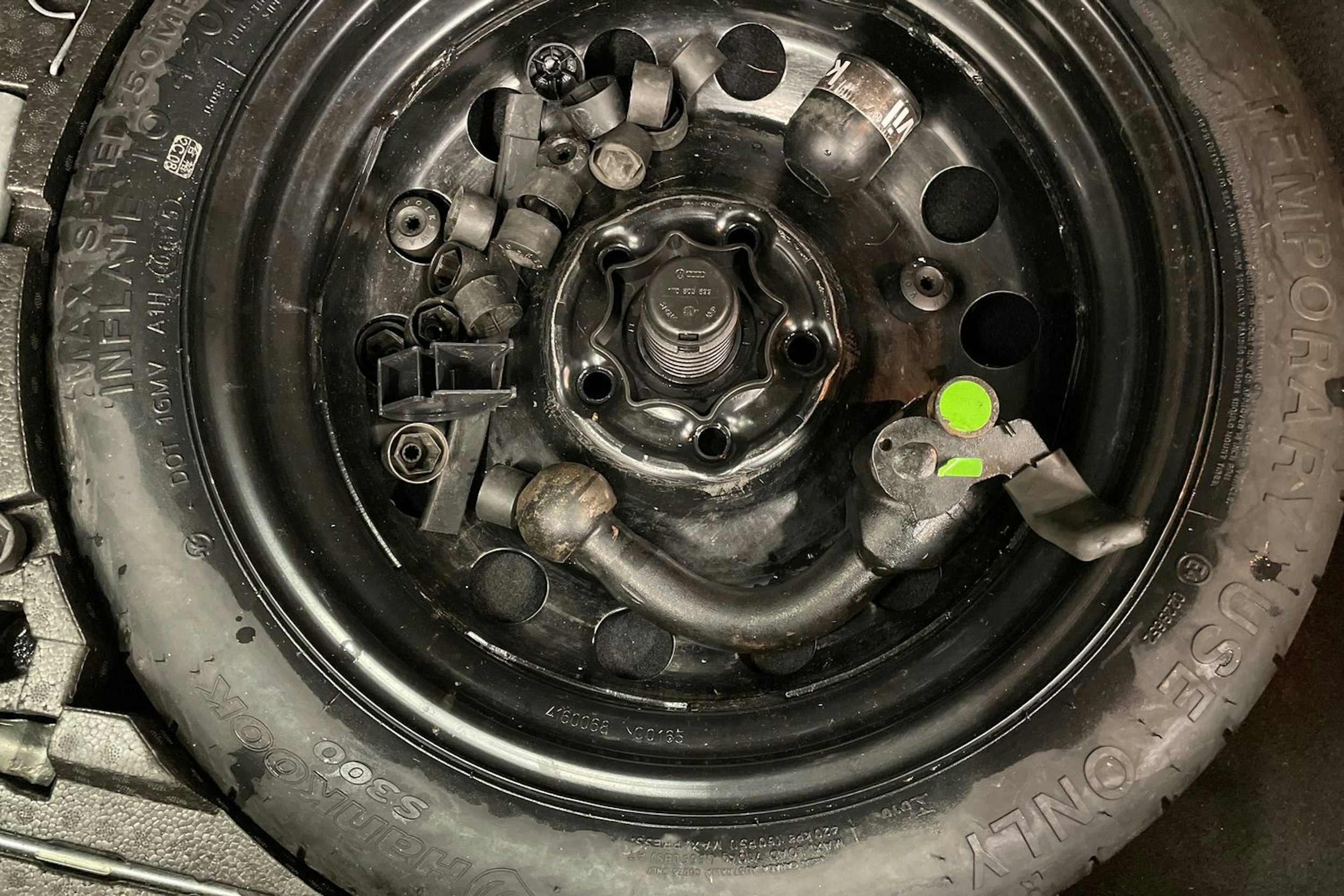 harmaa Volkswagen Golf 2015 kuva 18.