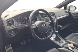 musta Volkswagen Golf 2015 kuva 3.