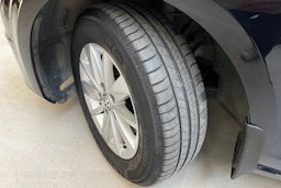 musta Volkswagen Golf 2015 kuva 13.