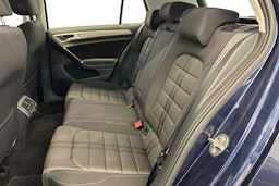 sininen Volkswagen Golf 2015 kuva 10.