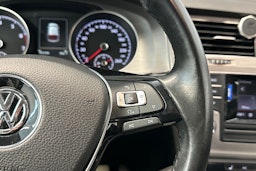 sininen Volkswagen Golf 2015 kuva 17.