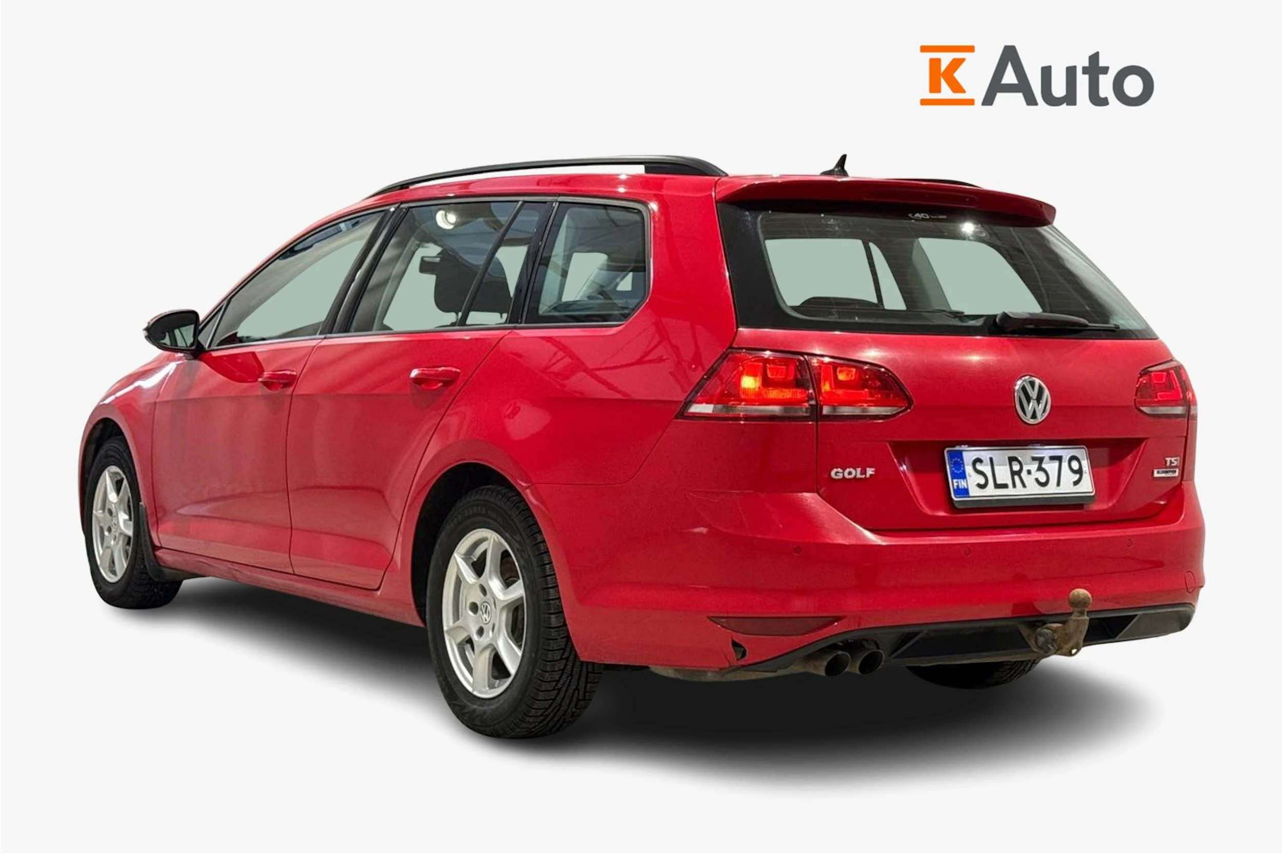 punainen Volkswagen Golf 2015 kuva 28.