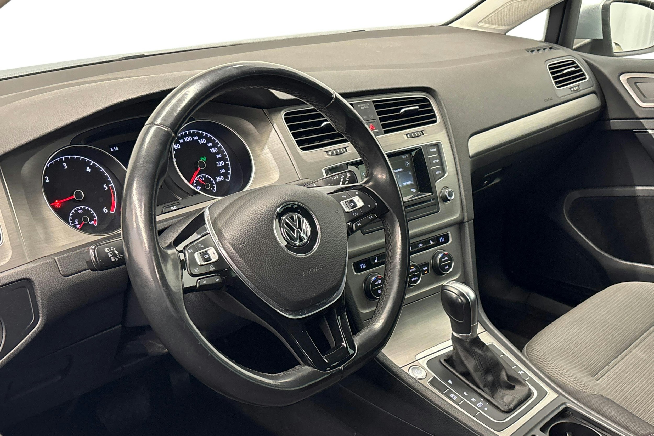 hopea Volkswagen Golf 2015 kuva 7.