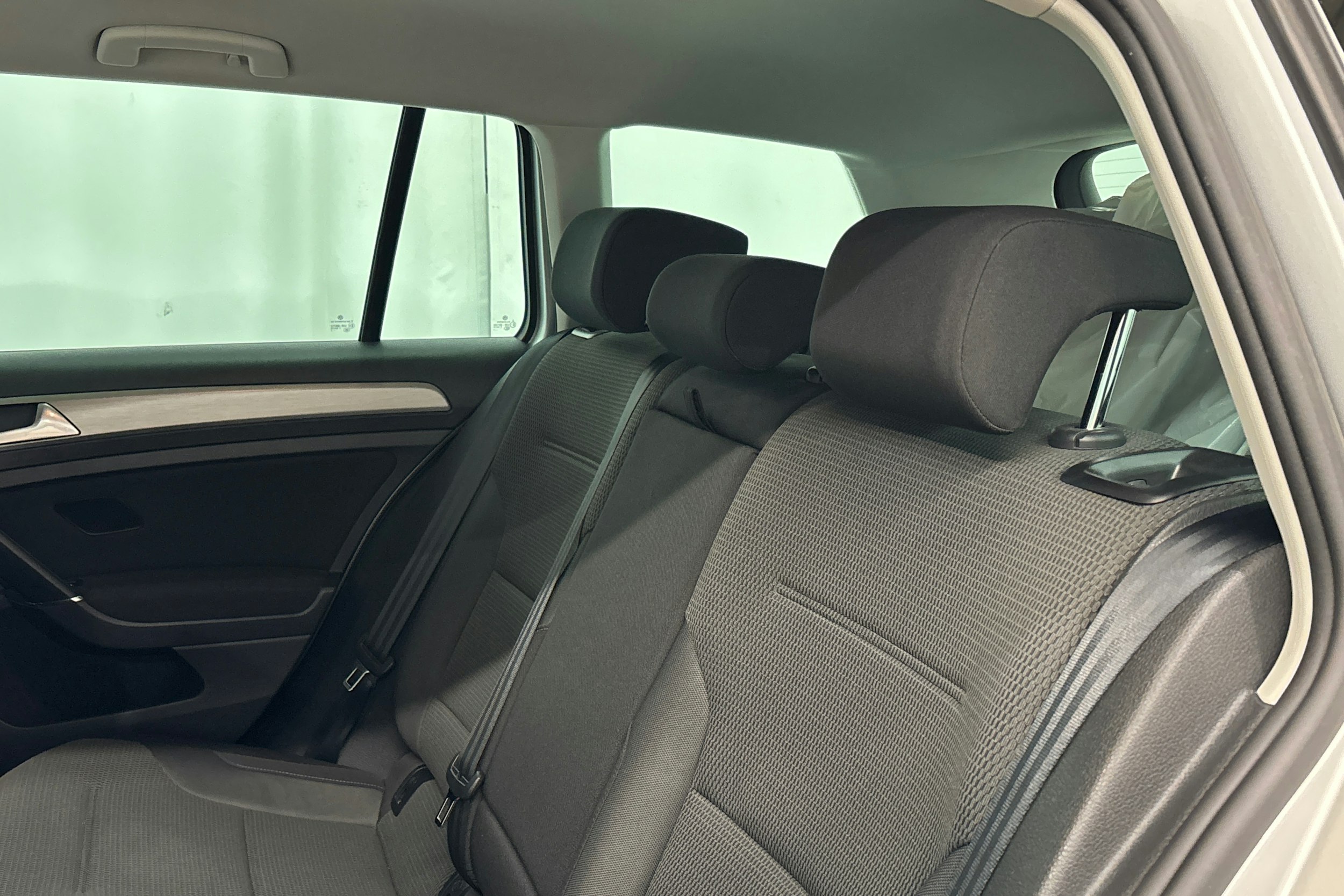 hopea Volkswagen Golf 2015 kuva 13.