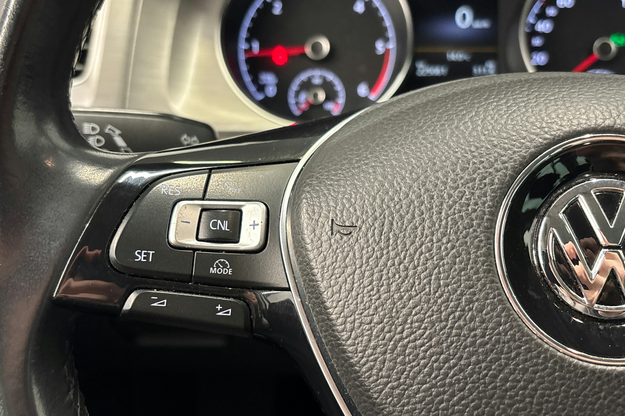 hopea Volkswagen Golf 2015 kuva 17.