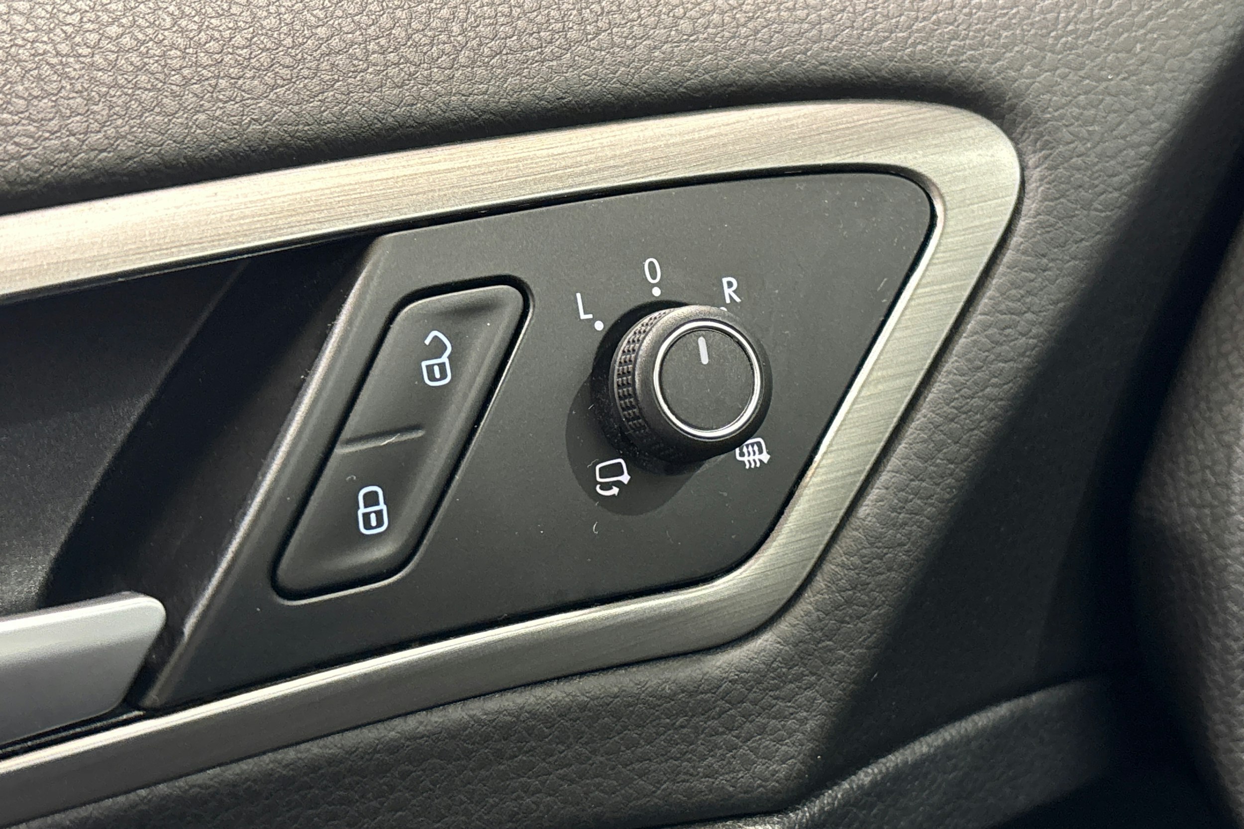 hopea Volkswagen Golf 2015 kuva 26.