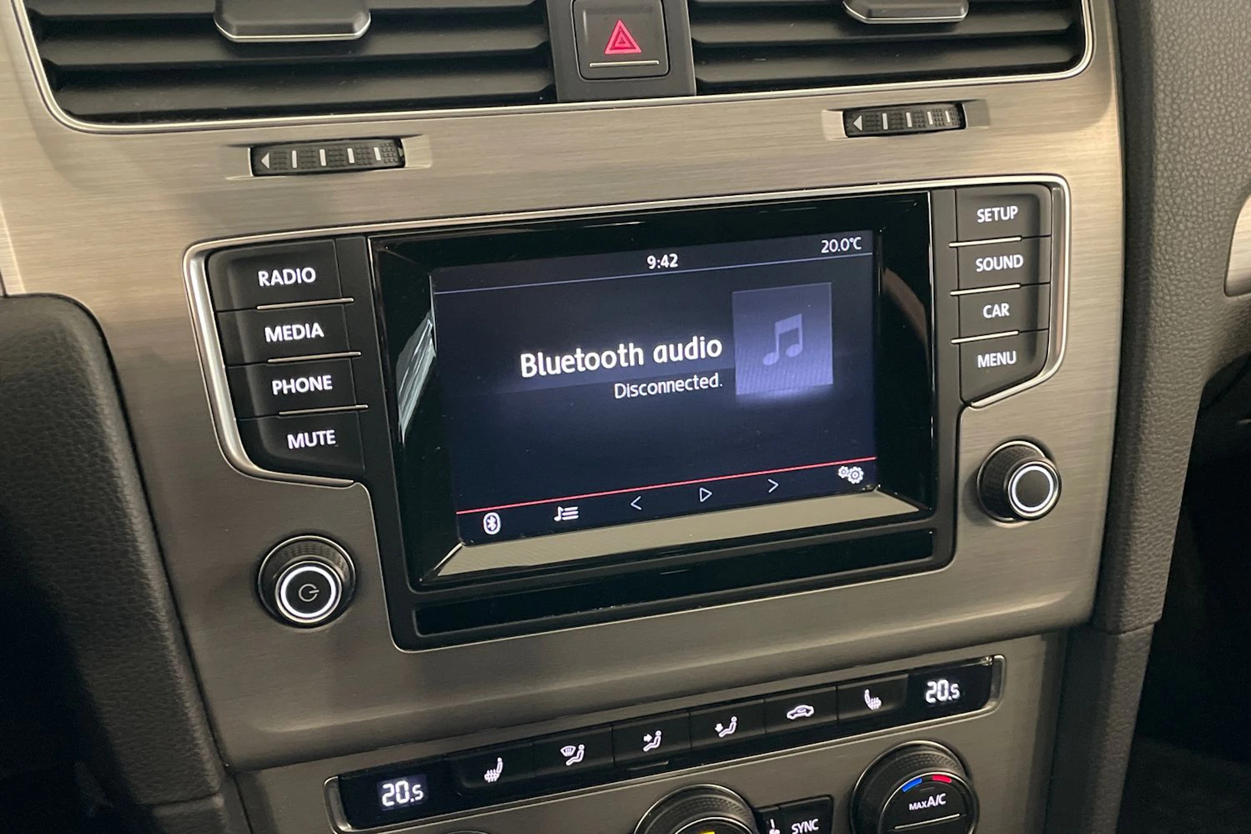 Valkoinen Volkswagen GOLF 2015 kuva 17.