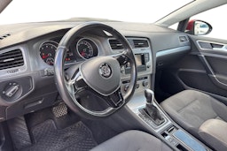 Punainen Volkswagen GOLF 2015 kuva 3.