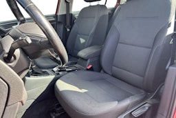 Punainen Volkswagen GOLF 2015 kuva 10.