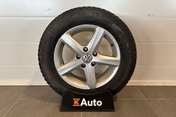 Punainen Volkswagen GOLF 2015 kuva 13.