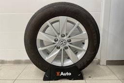 Harmaa Volkswagen GOLF 2015 kuva 24.