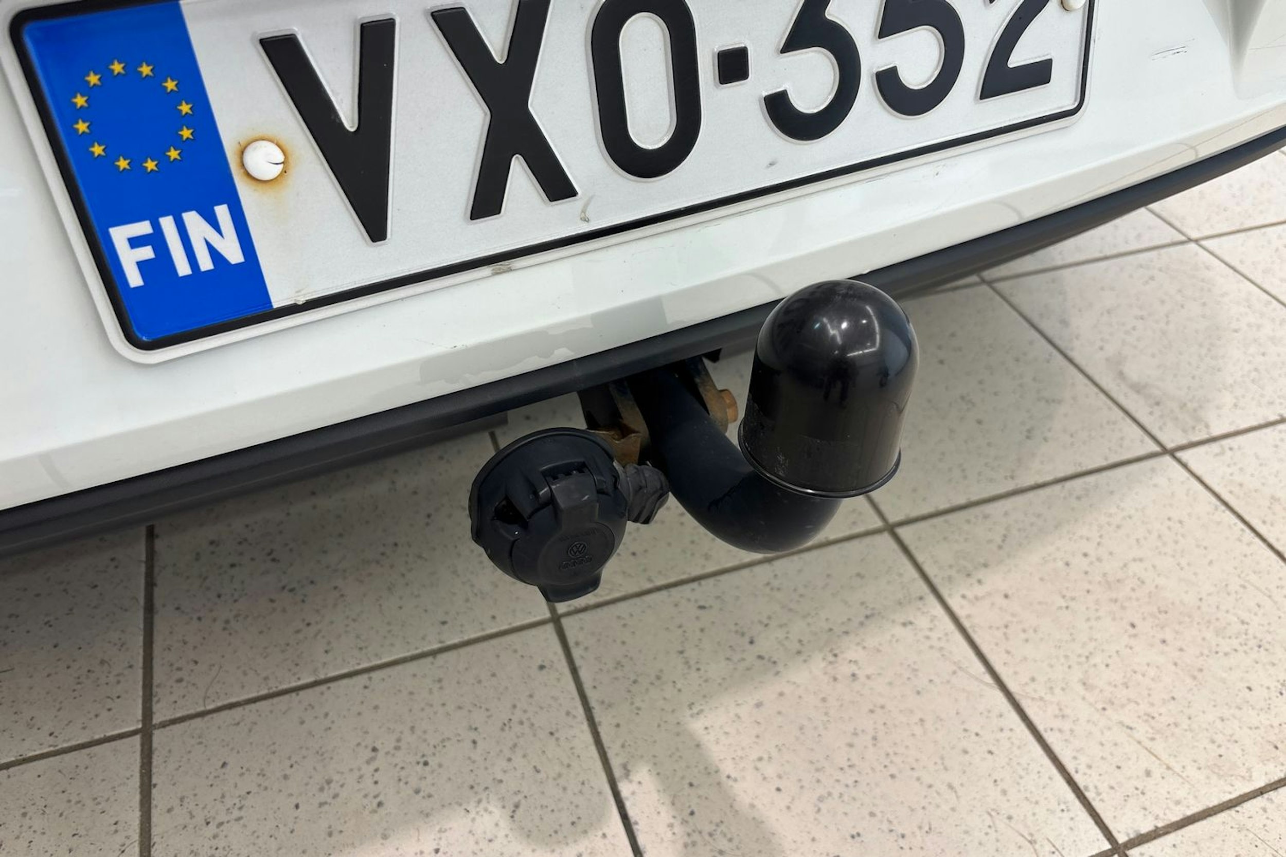 valkoinen Volkswagen Golf 2015 kuva 18.