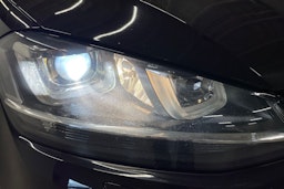 Musta Volkswagen GOLF 2015 kuva 14.