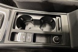 Musta Volkswagen GOLF 2015 kuva 22.
