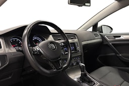 harmaa Volkswagen Golf 2015 kuva 7.