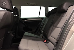 harmaa Volkswagen Golf 2015 kuva 10.