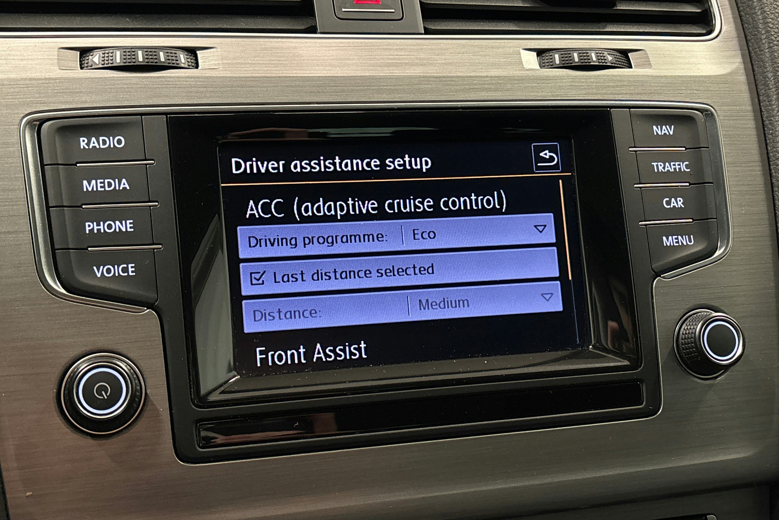 harmaa Volkswagen Golf 2015 kuva 20.