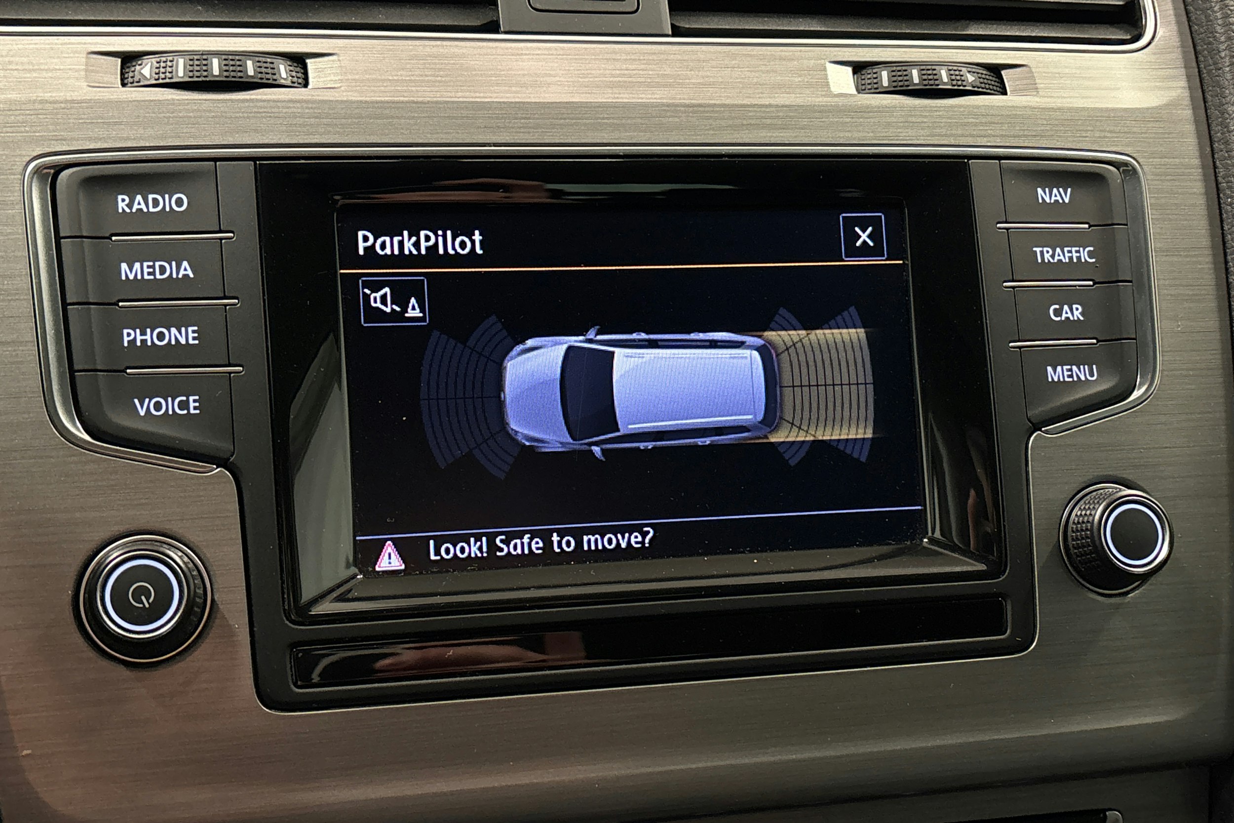 harmaa Volkswagen Golf 2015 kuva 24.