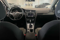 harmaa Volkswagen Golf 2015 kuva 11.