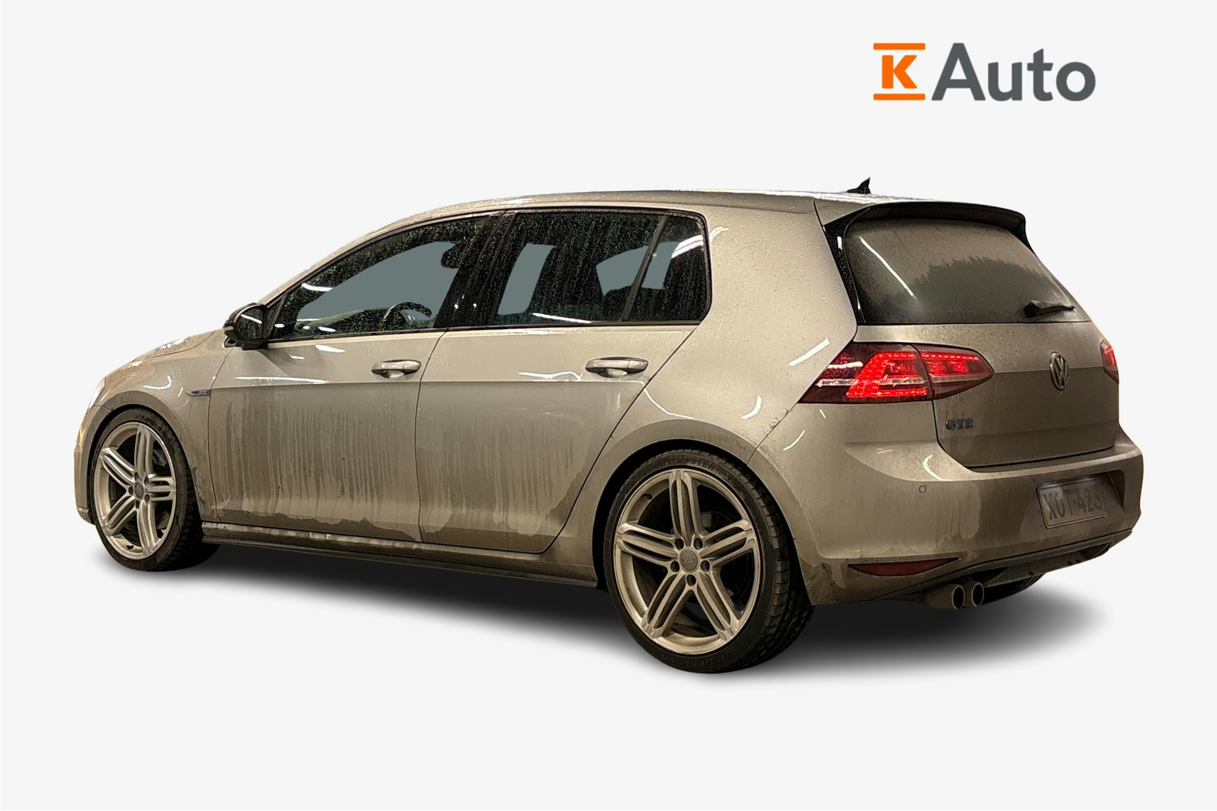 harmaa Volkswagen Golf 2015 kuva 2.