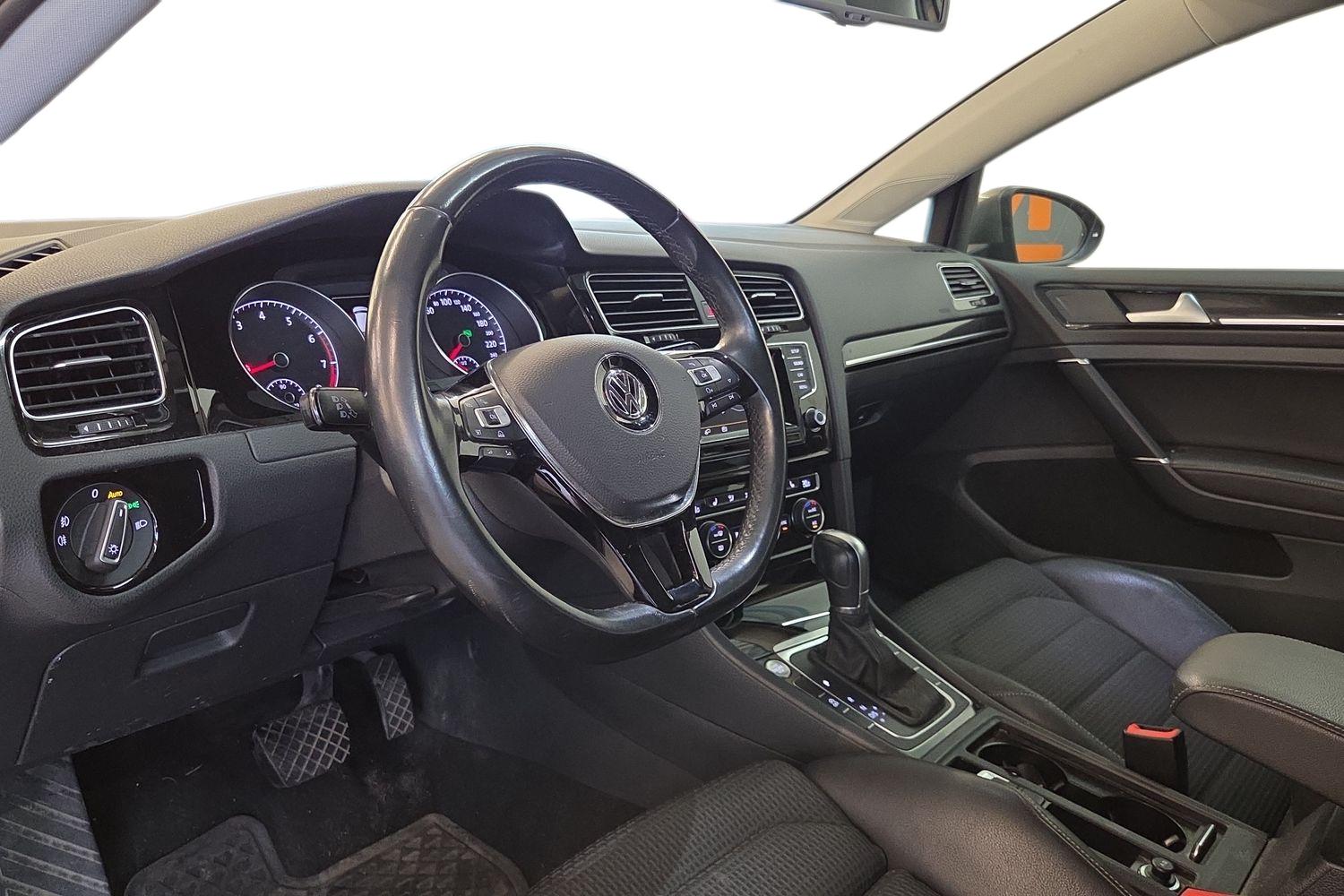 Volkswagen Golf 2015, kuva 6/6