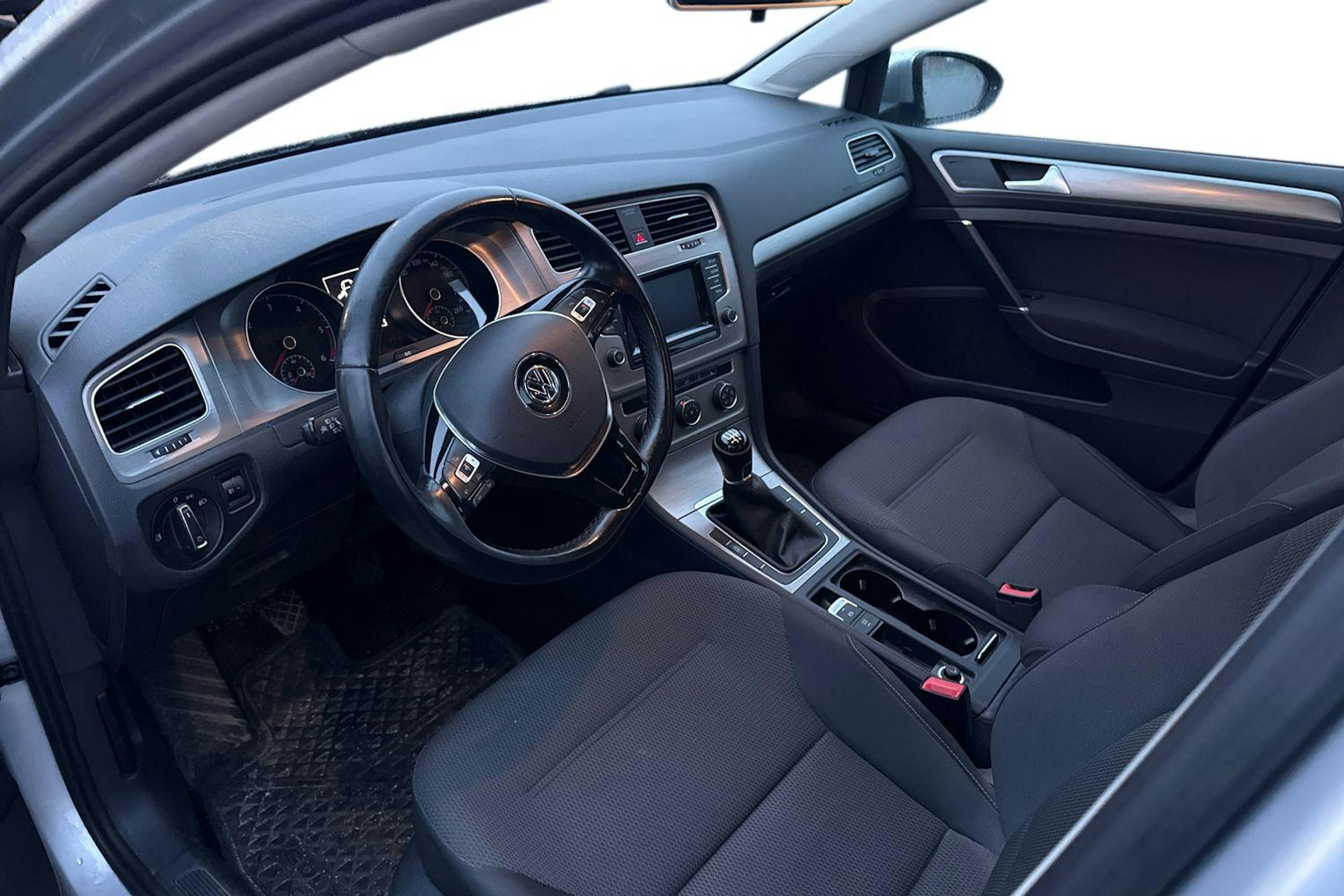 hopea Volkswagen Golf 2015 kuva 3.