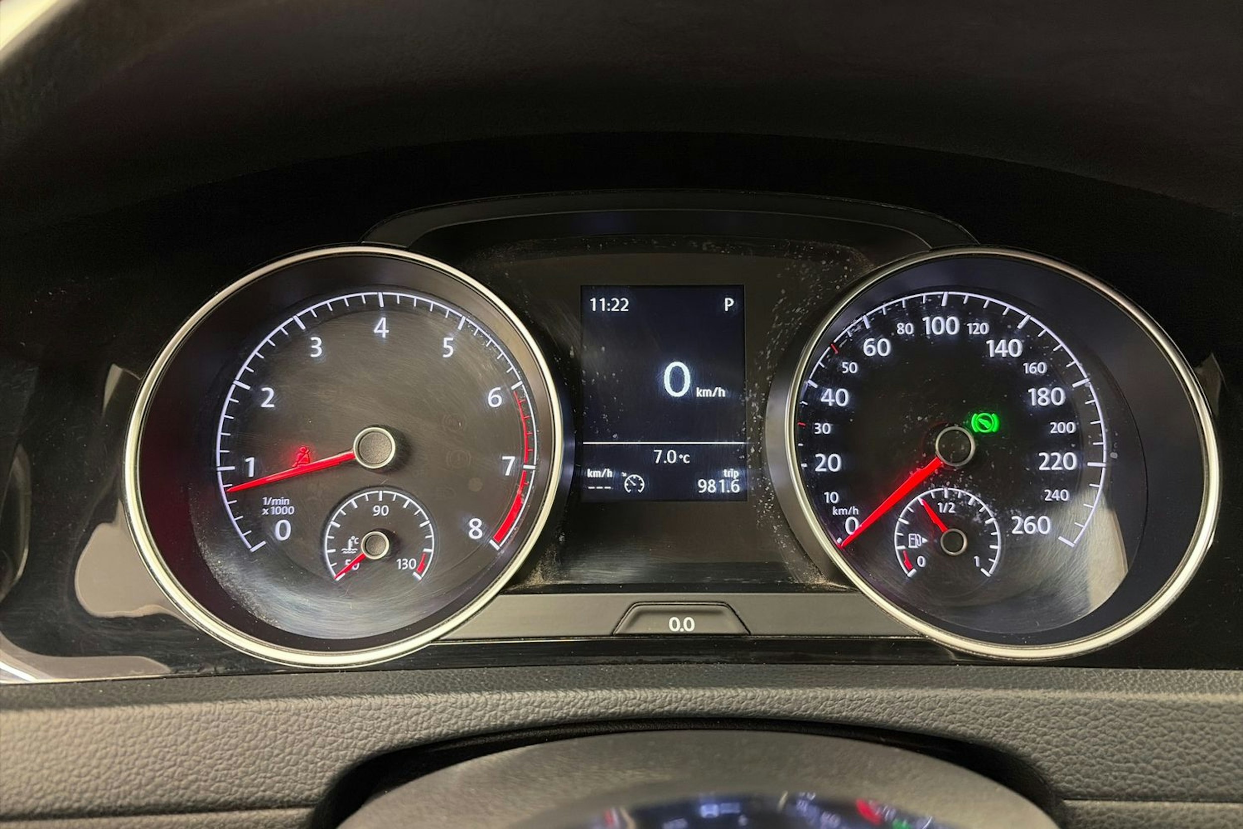 musta Volkswagen Golf 2015 kuva 12.