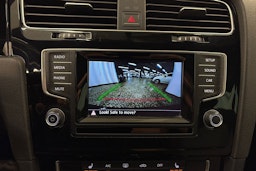 musta Volkswagen Golf 2015 kuva 15.