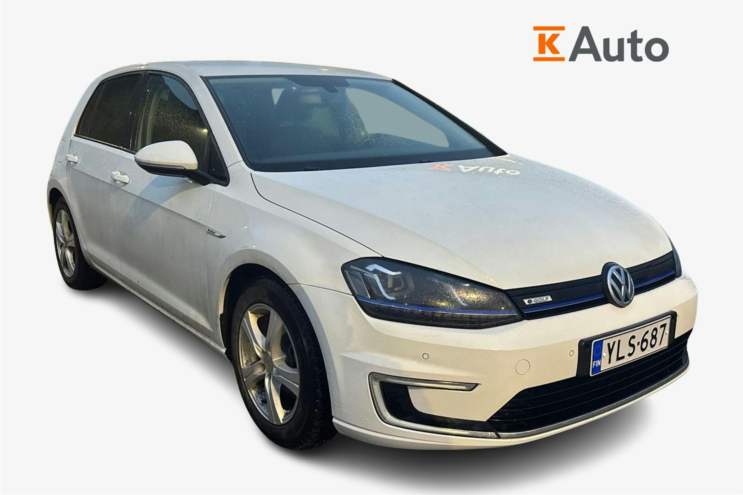 valkoinen Volkswagen Golf 2015 kuva 1.