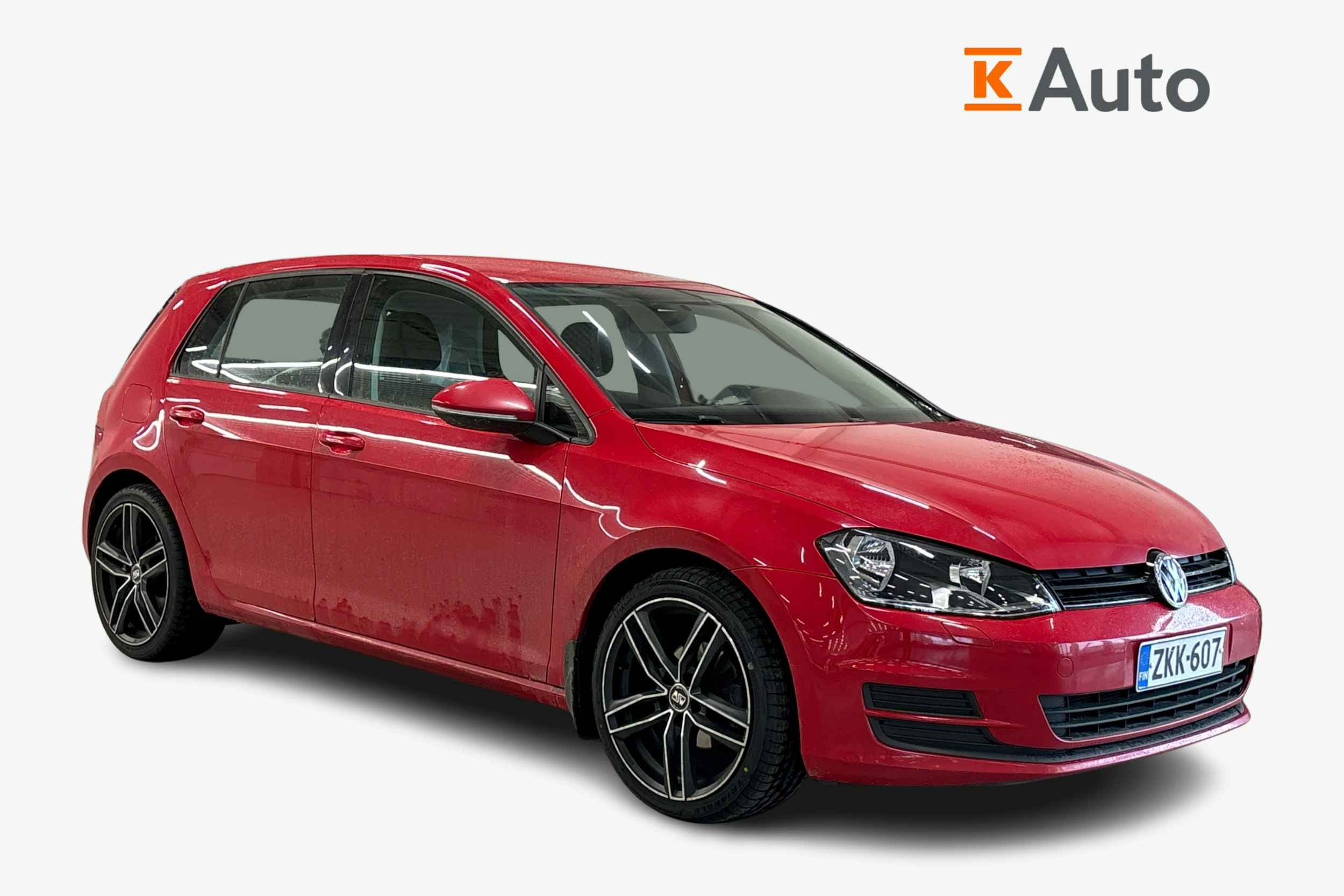 punainen Volkswagen Golf 2015 kuva 1.